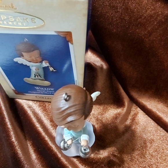 Hallmark Collectable ornament  Willow - Picture 9 of 12